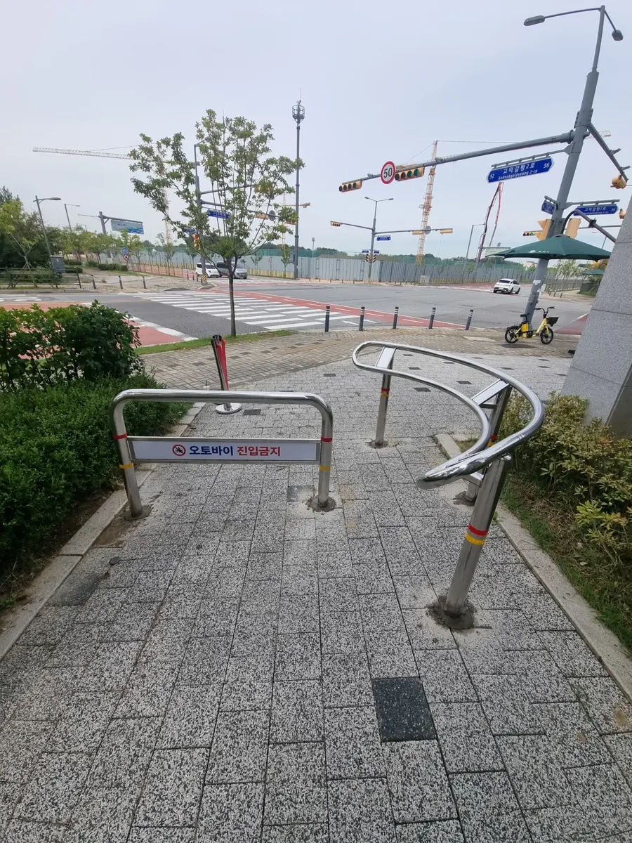 신축 단지 다구역 볼라드설치 경기 평택시 고덕동